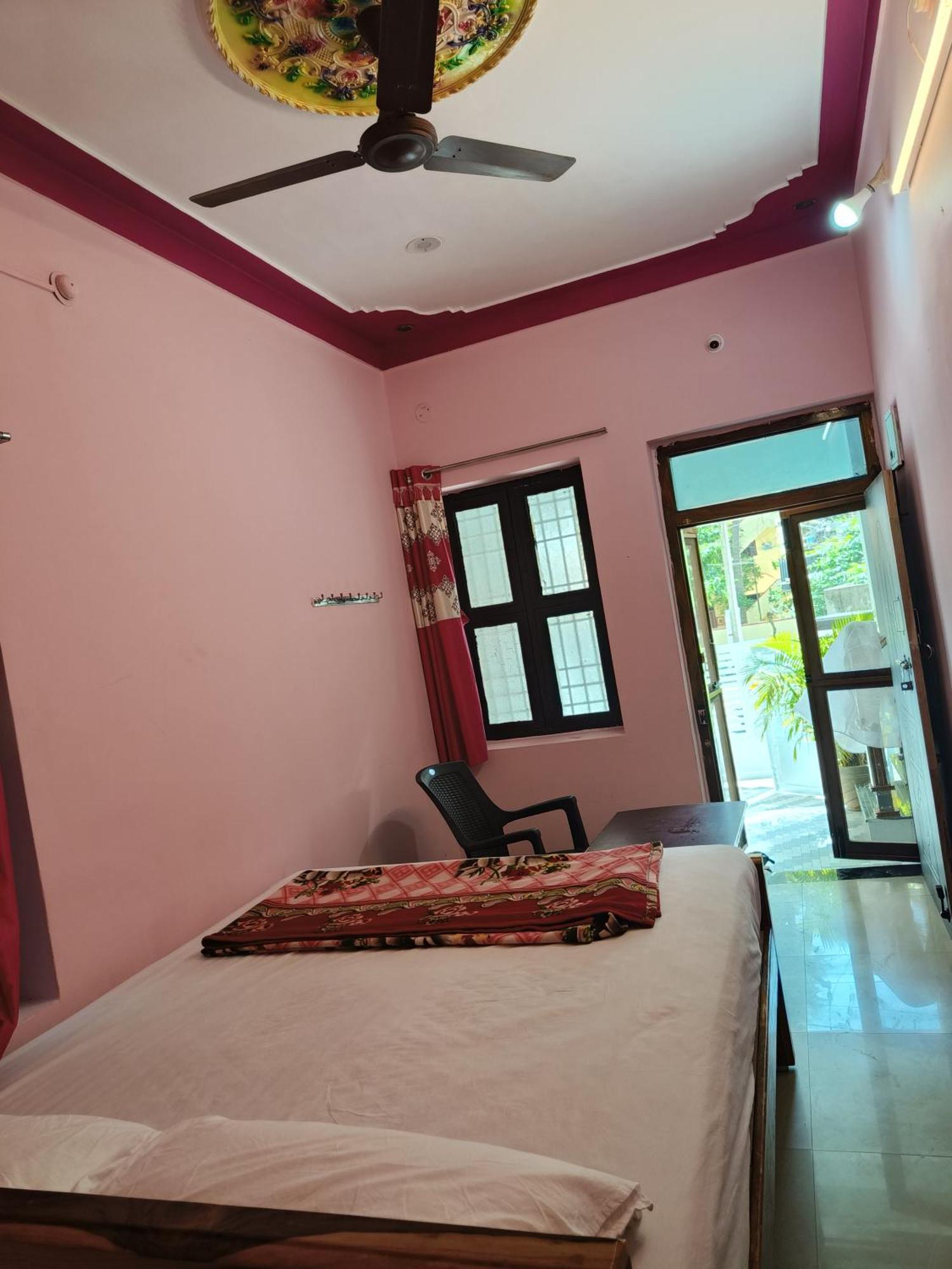 Liya Guest House Tiruvannāmalai Exteriér fotografie
